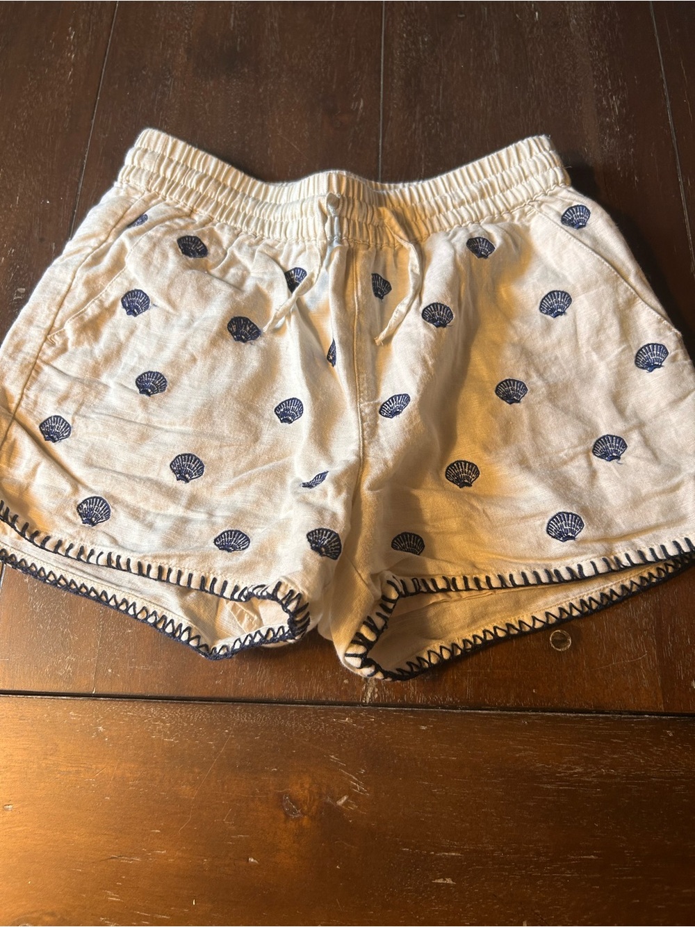 Crewcuts Cream Shell-Print Drawstring Athletic Shorts